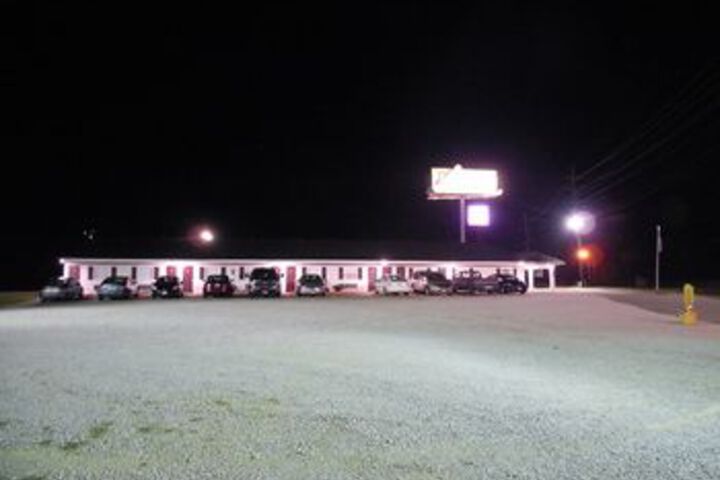 Motel 70