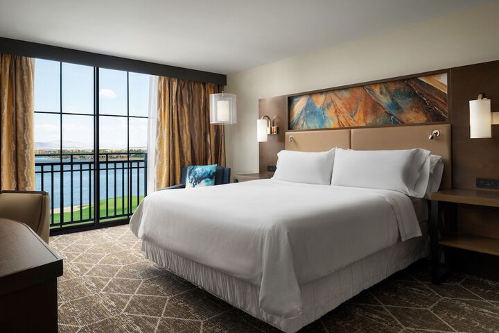 Room 21 of 80