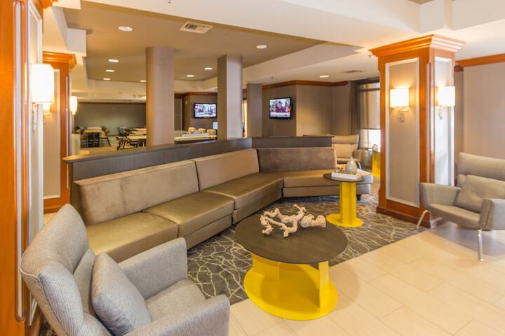 Hotel Interior 12 of 32