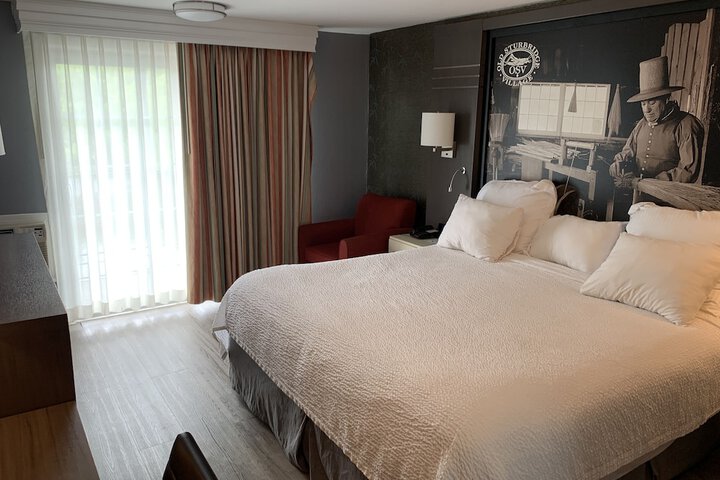 Super 8 by Wyndham Sturbridge