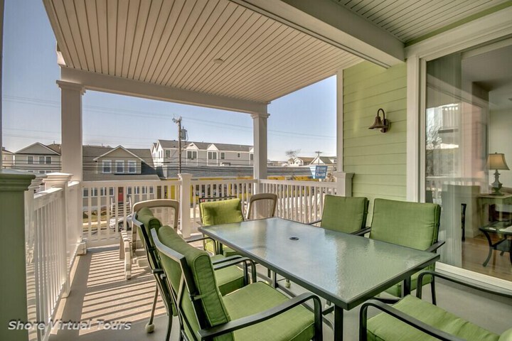 Terrace/Patio 132 of 133
