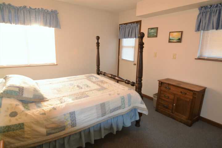 Room 28 of 51