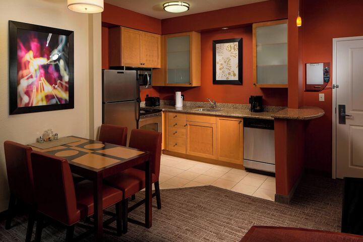 Room 18 of 29