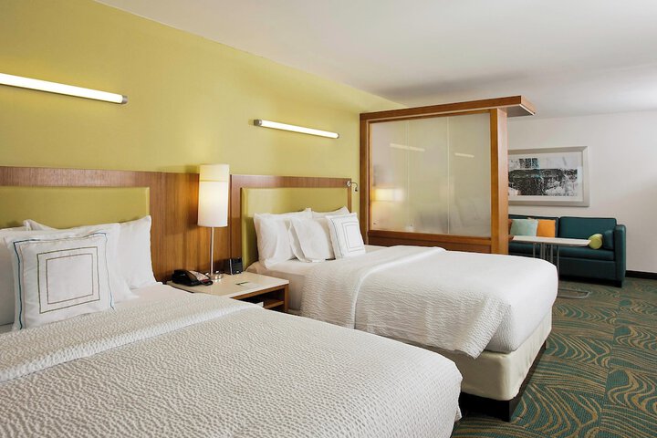 Room 16 of 23