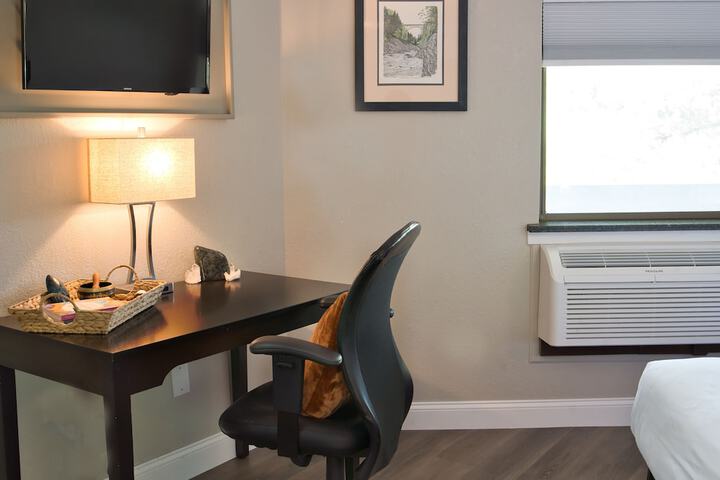 Room 19 of 25