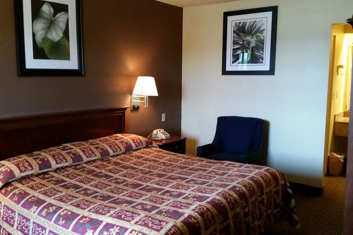 Travel Inn Motel