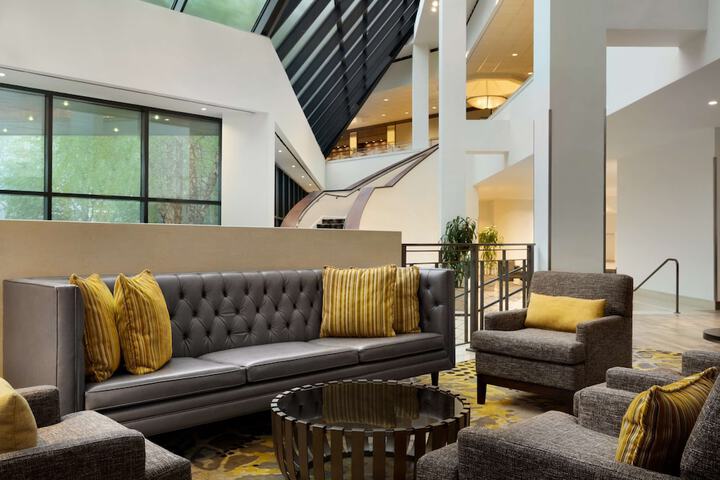Hotel Interior 13 of 73