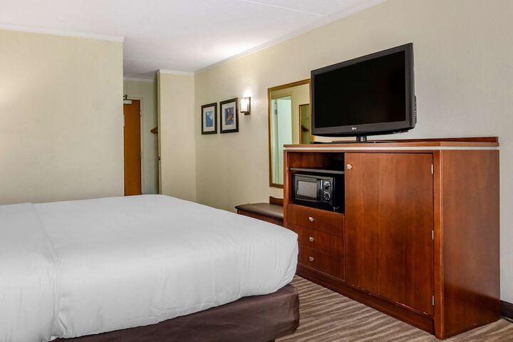 Room 21 of 42