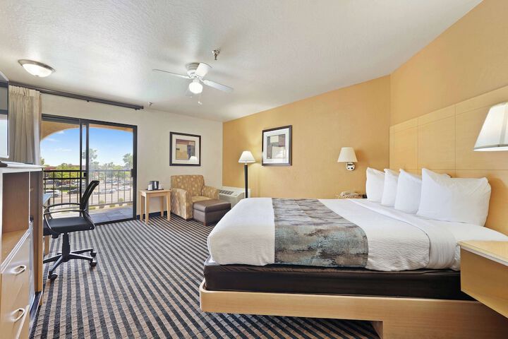 Best Western Plus Executive Inn & Suites
