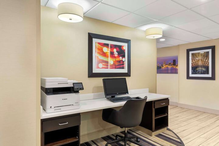 Business Center 25 of 25