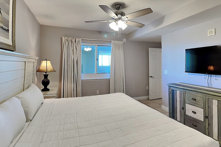 Room 146 of 394