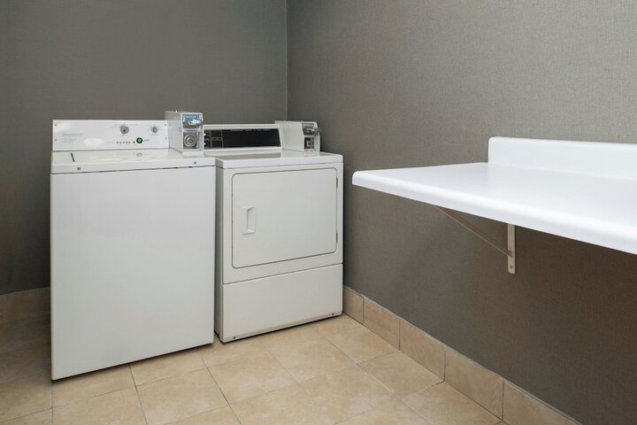 Courtyard by Marriott Shreveport Airport