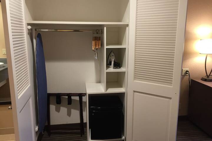 Room 22 of 52