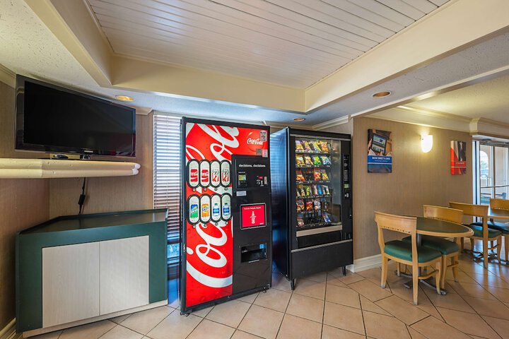 Motel 6 Grand Prairie TX - Interstate 30