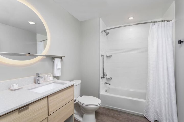 Room 20 of 40
