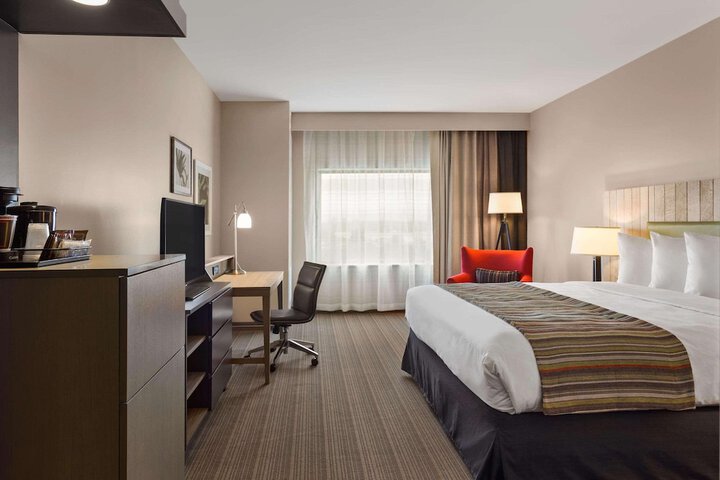 Country Inn & Suites by Radisson Smithfield-Selma, NC