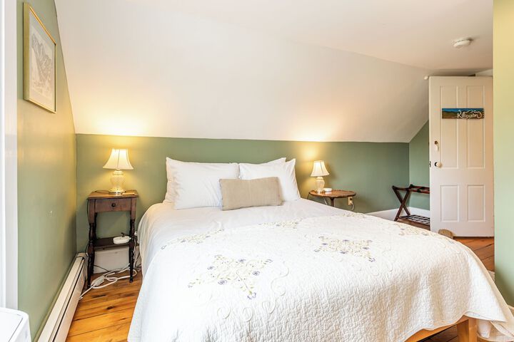 Woodbridge Inn