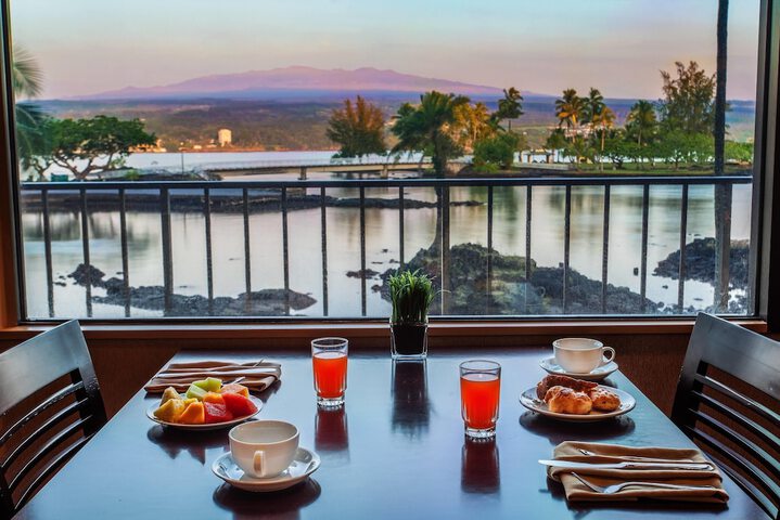 Hilo Hawaiian Hotel Trademark Collection by Wyndham