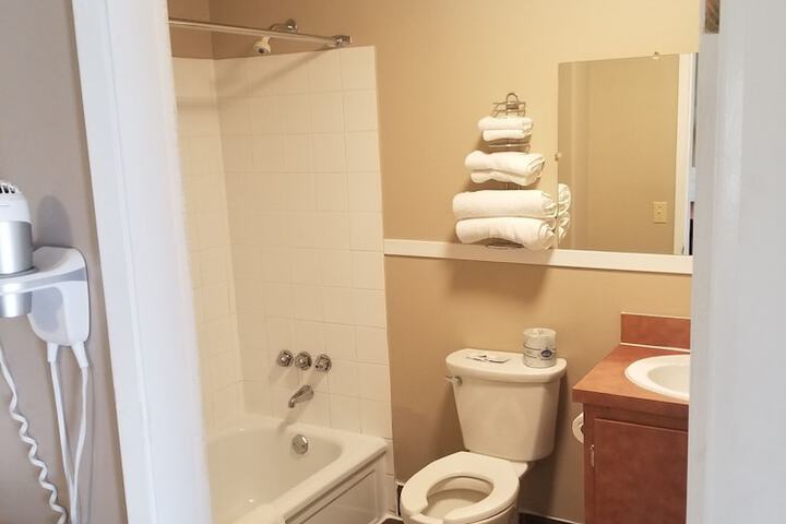 Room 34 of 45
