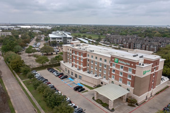 Hotel 3 of 65