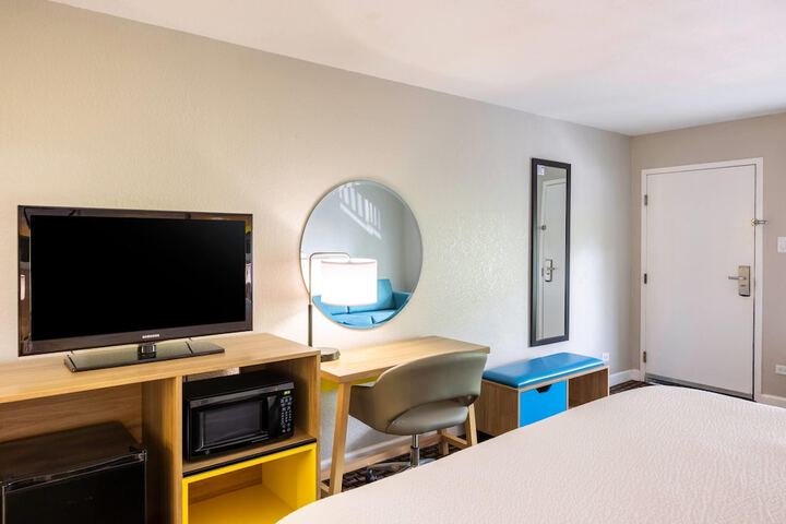 Days Inn by Wyndham Port Charlotte / Punta Gorda