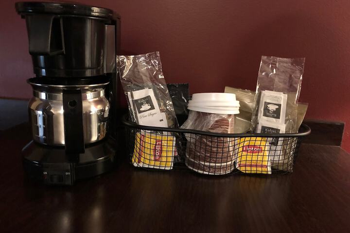 Breakfast/Coffee Service 53 of 61