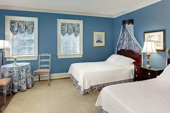 Room 27 of 39