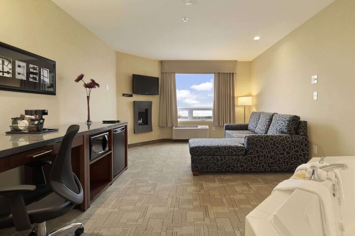 Room 17 of 31