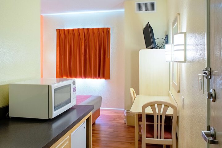 Motel 6 Seymour IN - North
