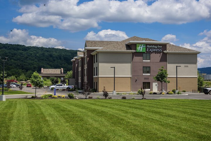 Holiday Inn Express Bradford by IHG