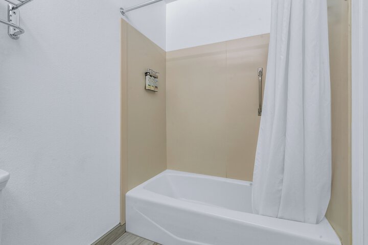 Masterpiece Hotel