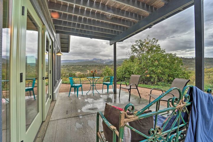 Pet-friendly Mancos Gem w / Patio & Fire Pit!