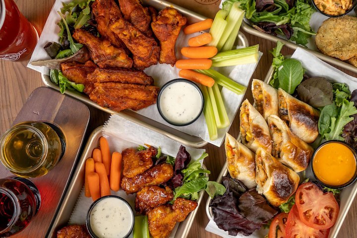 Dining 101 of 107
