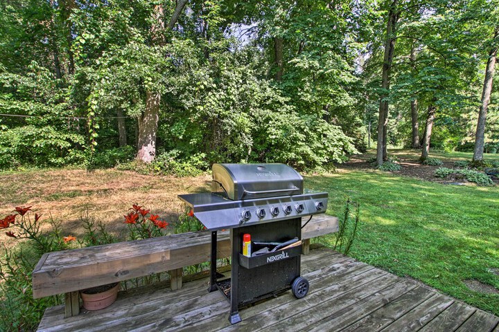 Waterfront Leech Lake Cabin w / Dock Fire Pit