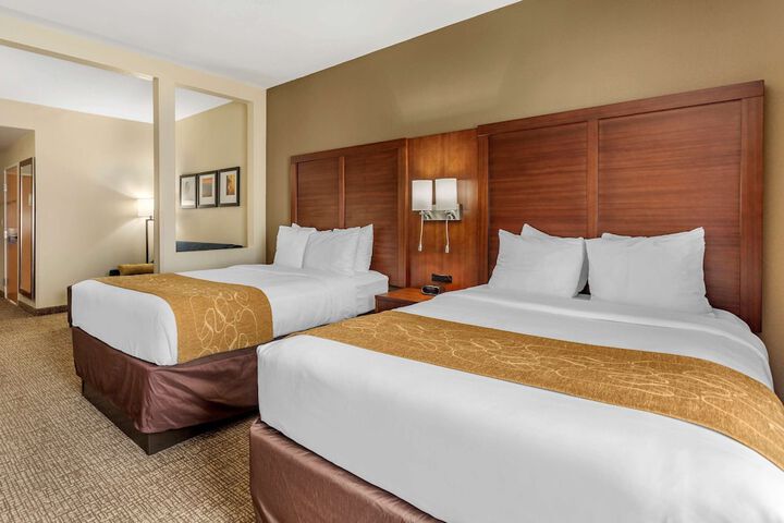 Room 21 of 38