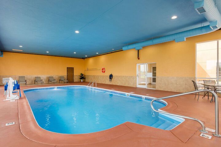 Pool 5 of 36