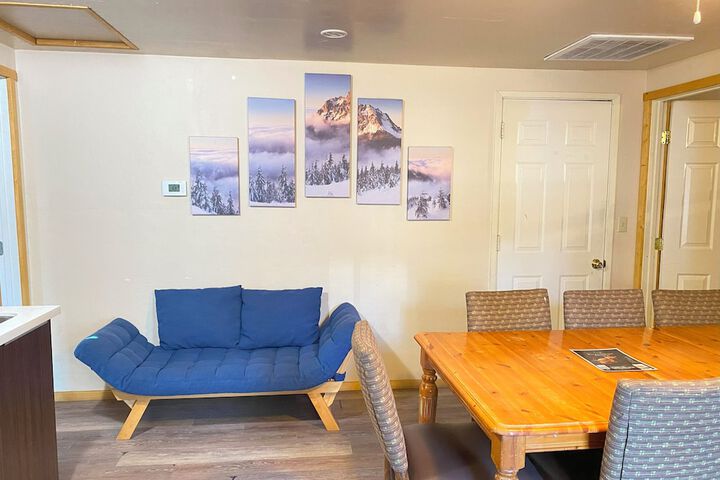Blue Horizon Lodge