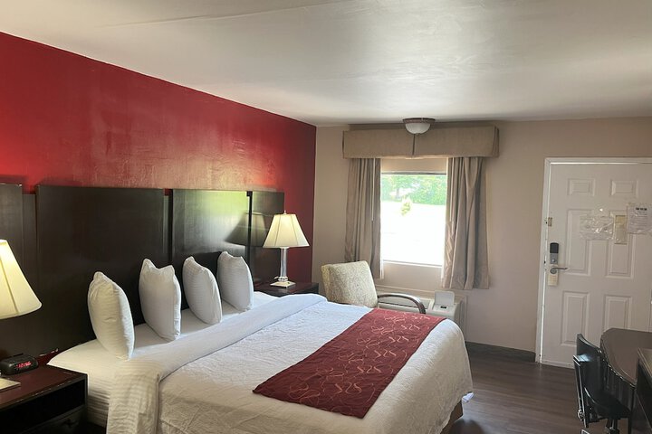 Room 19 of 54