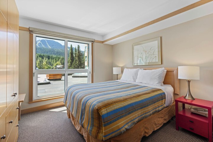 Le Chamois by Whistler Premier