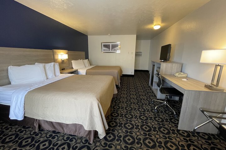 Room 9 of 21