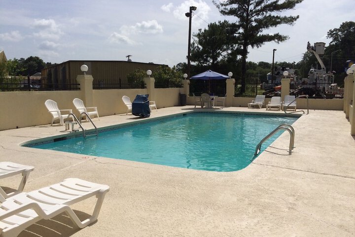 Pool 6 of 36