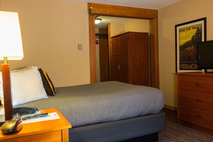 Room 14 of 36