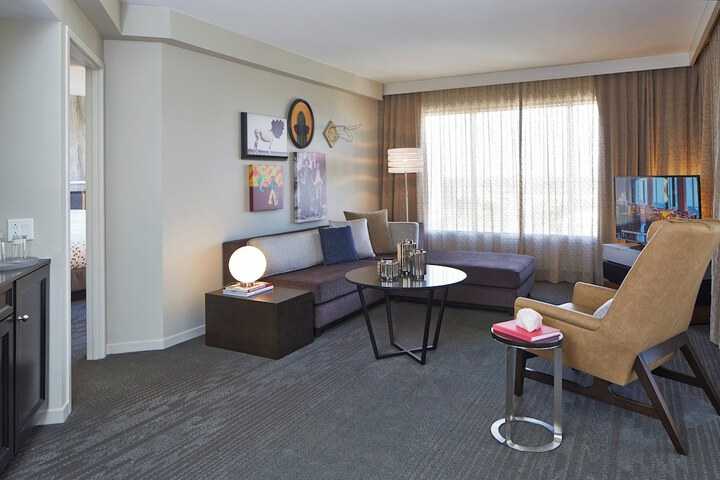 The Worthington Renaissance Fort Worth Hotel