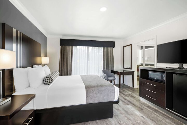 Best Western Park Crest Inn