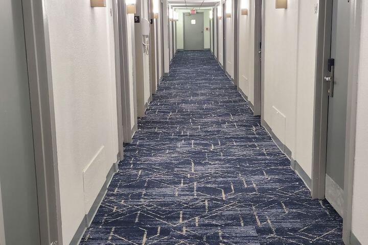 Ballroom/Hall 30 of 31