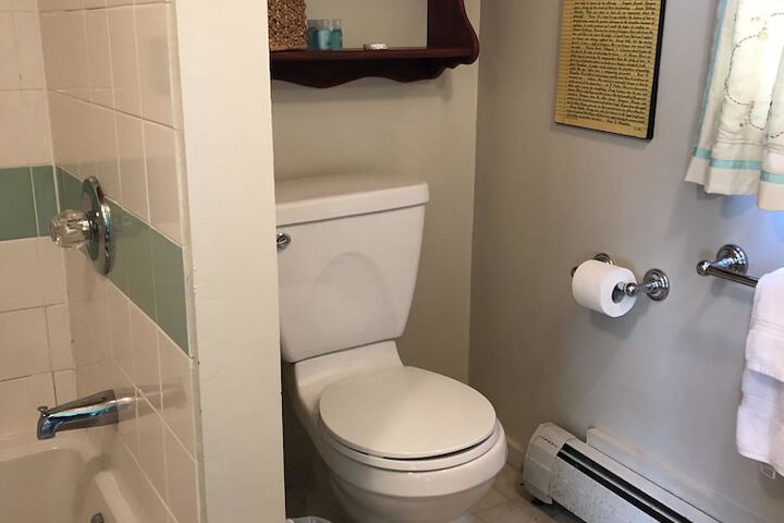 Room 21 of 50