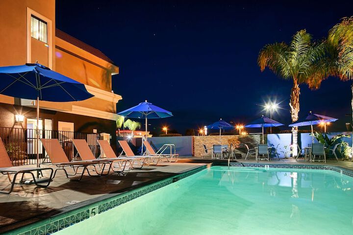 Pool 4 of 21