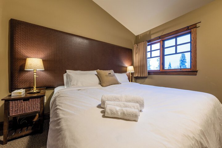 Room 43 of 53