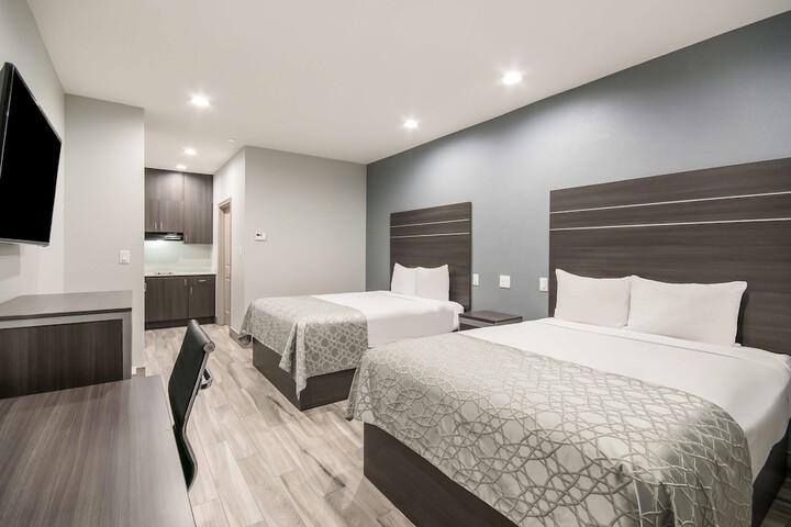 Room 22 of 28