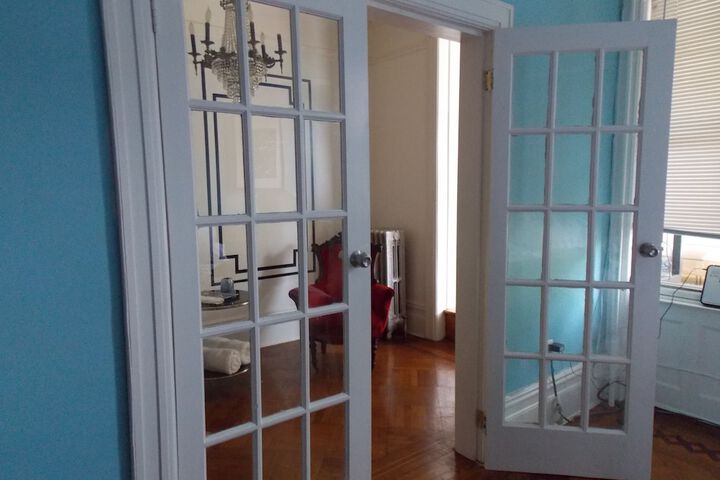 Room 16 of 18